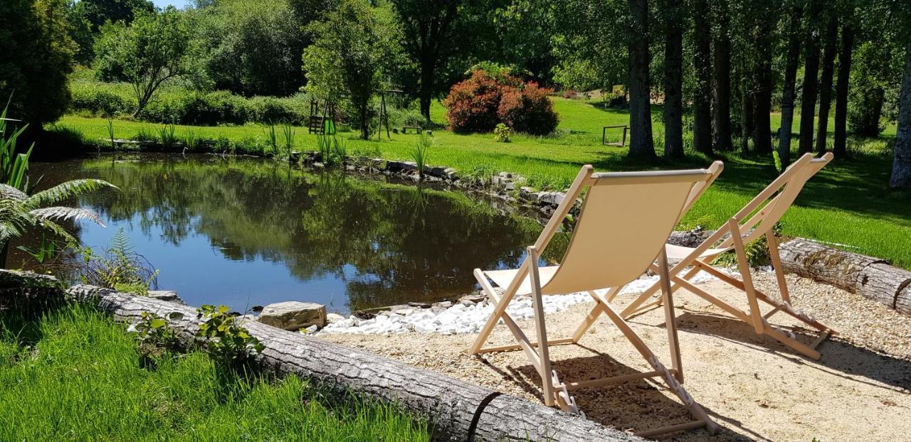 Le Vieux Moulin Gites - A Charming Stone Cottage With Garden View And Seasonal Pool Guégon Dış mekan fotoğraf